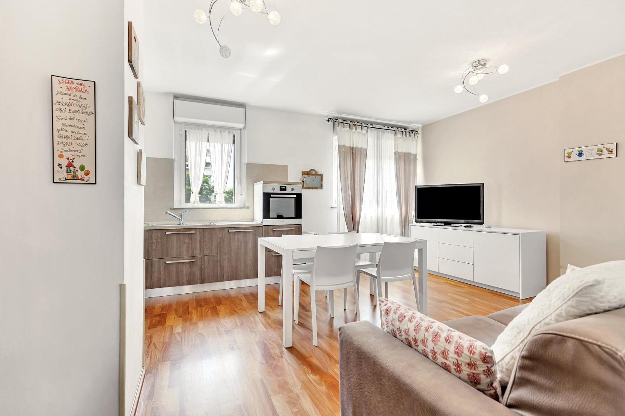 Alessia's Flat - Perini *